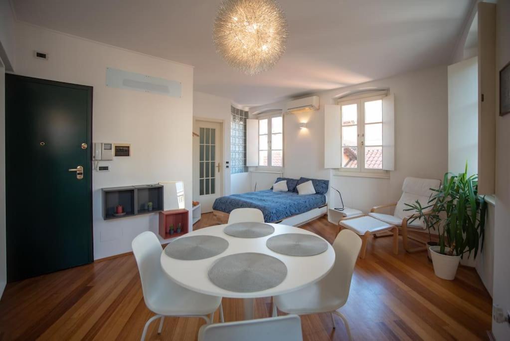Torretta10 - Studio Apartment ตรีเอสเต ภายนอก รูปภาพ