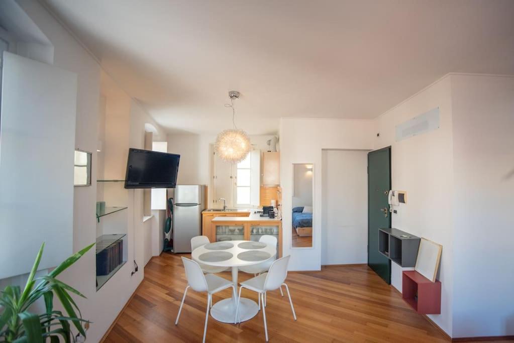 Torretta10 - Studio Apartment ตรีเอสเต ภายนอก รูปภาพ